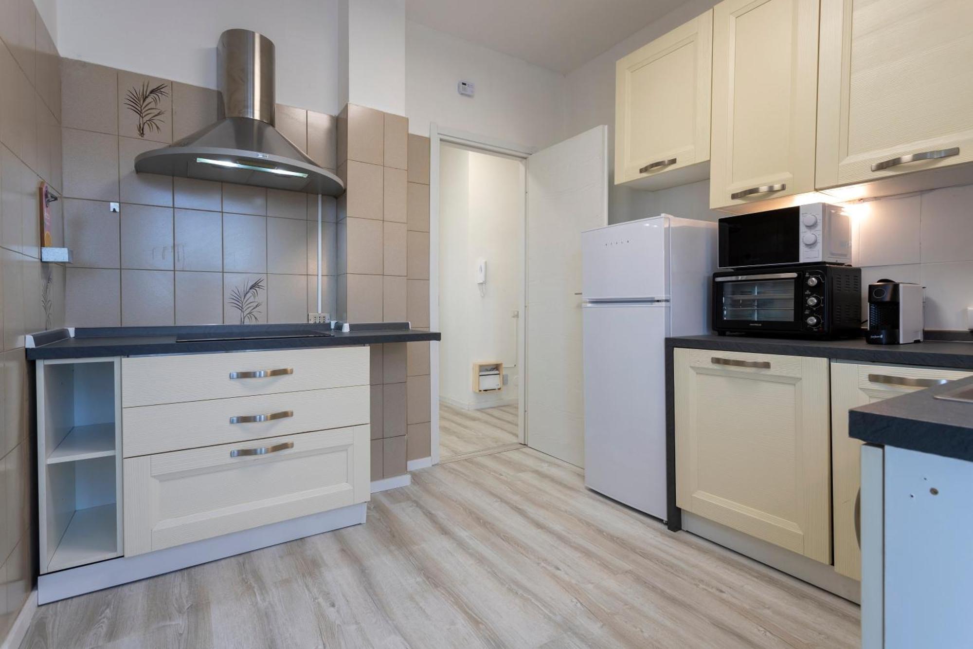 Mountain View Apartment 노바라 외부 사진